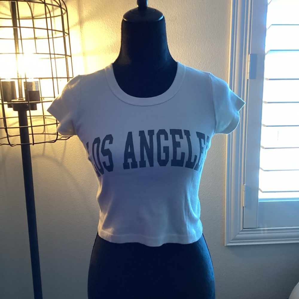 Brandy Melville Los Angeles Crop Tee EUC
